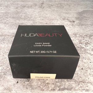 HUDA BEAUTY EASY BAKE LOOSE POWDER in POUND CAKE